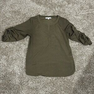 Women’s Loft Top - Olive Green and light blue/gray